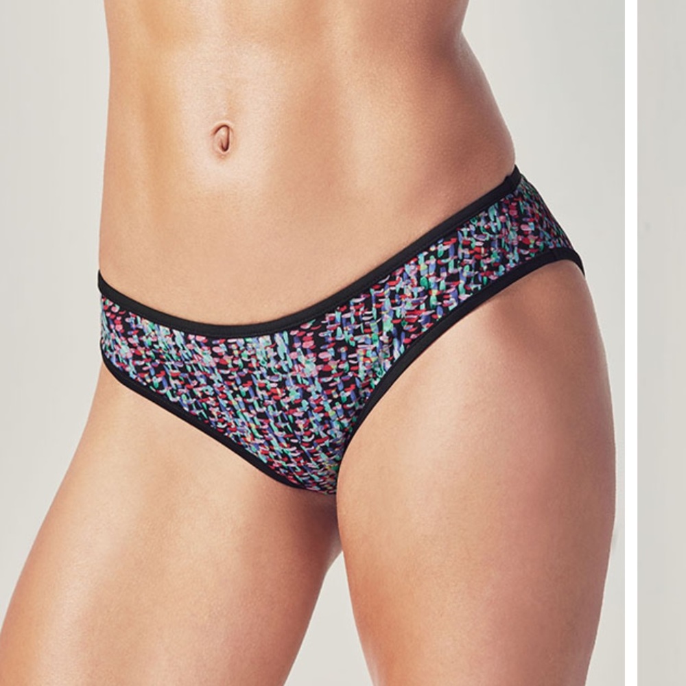 Fabletics Wonderweave Bajan Hipster Bikini Bottom✨